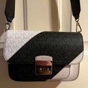 Michael Kors Sloan Editor Medium Shoulder Crossbody Bag